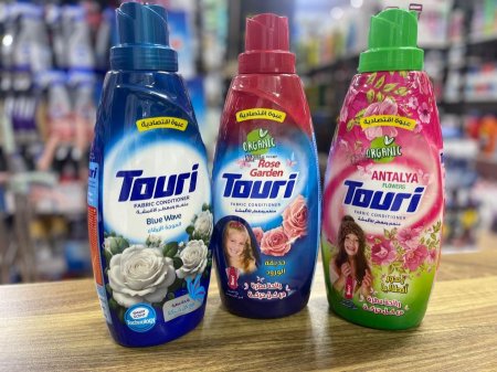 منعم ومعطر الأقمشة touri